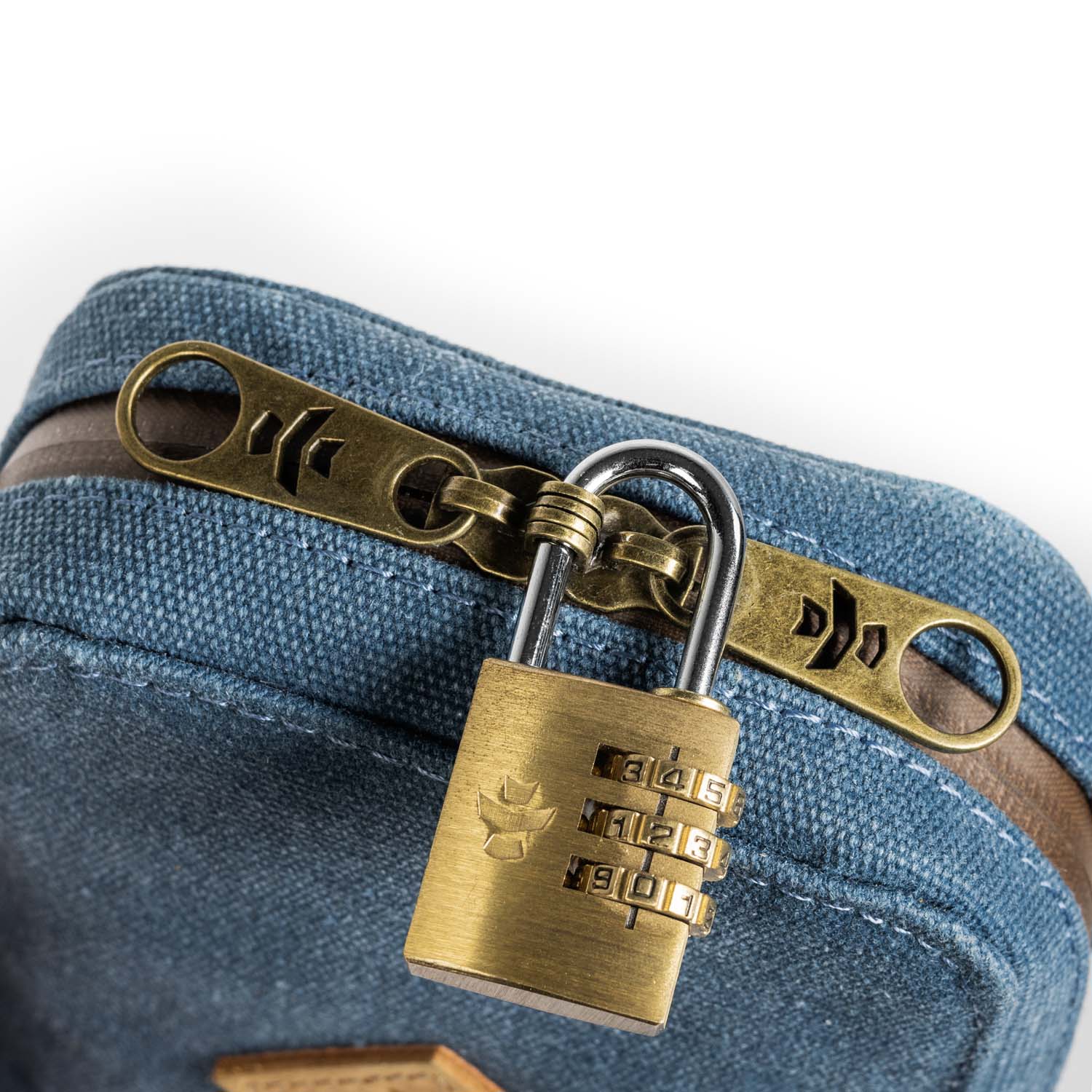 The Rolling Kit Traveler - Smell Proof Kit 14